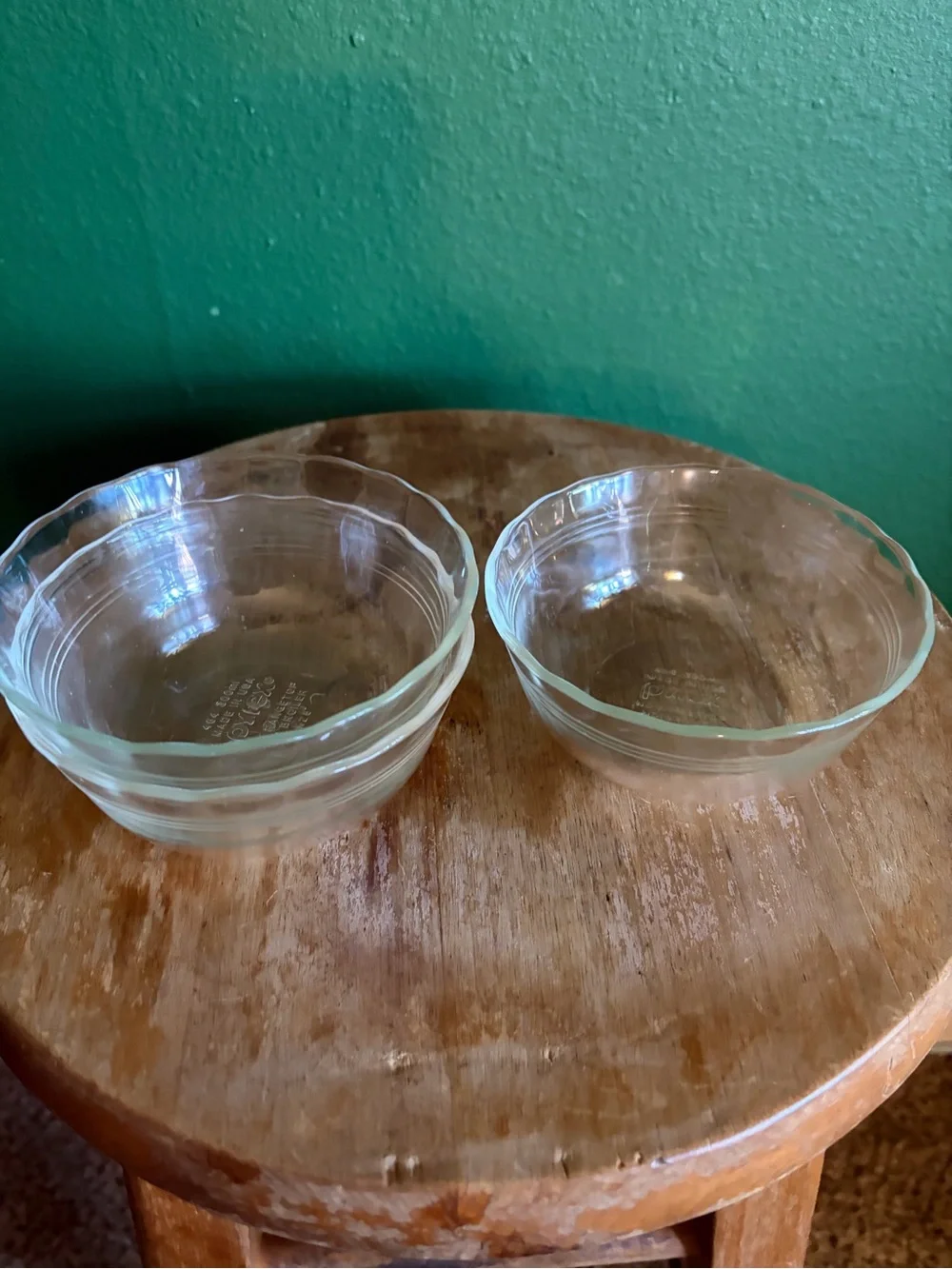 Vintage Pyrex Stacking Clear Glass Custard Cups with Scalloped Edges, set of 3